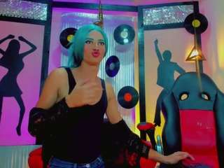 sharlo-xxx webcam camsoda model stream image