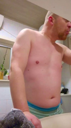 Tpierken webcam model stream image