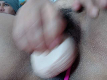 Latin-caliente webcam model stream image