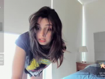 yourfreakygirl webcam model stream image