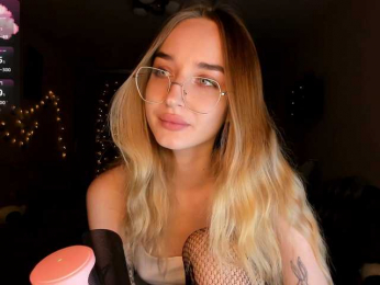 Polikinesis webcam model stream image