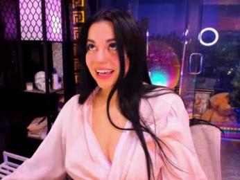 alma_pearl webcam model stream image