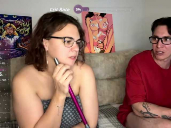 Melodycouple webcam model stream image
