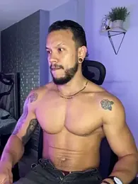 ARON_TAYLER01 webcam model stream image