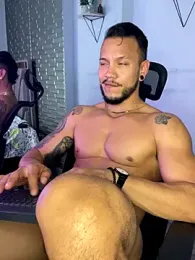 ARON_TAYLER01 webcam model stream image
