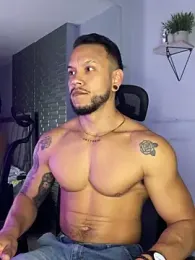 ARON_TAYLER01 webcam model stream image