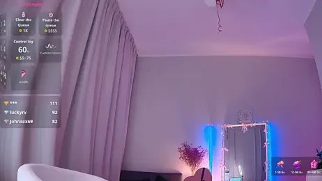 LoryWood webcam stripchat model stream image