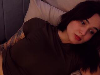 Melissa Fumero webcam model stream image