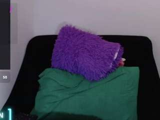 cata-gonzalez webcam model stream image