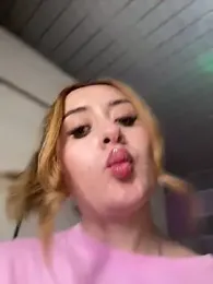 Sam_Thompsoon_ webcam model stream image