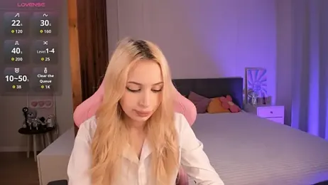 LanaMiracle webcam model stream image