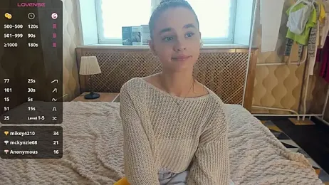 JinnyMcie webcam model stream image