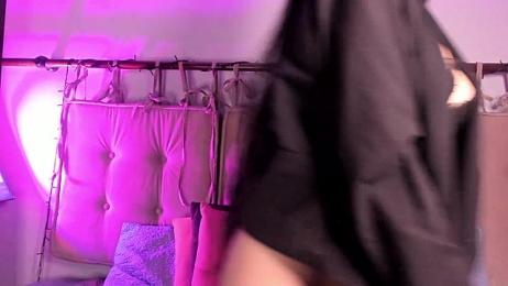 ammeliaa_ webcam model stream image