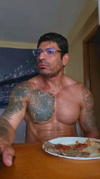 Leonsalvajexxx webcam model stream image