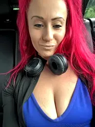 SweetSolez webcam stripchat model stream image