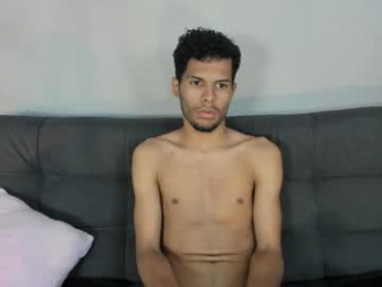 mialuxx webcam model stream image