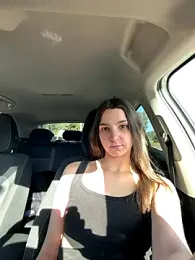 DoriDeluxe66 webcam model stream image