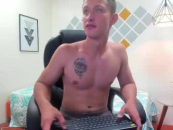 garuo_18 webcam model stream image