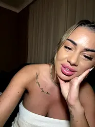 KirstieVegas webcam model stream image