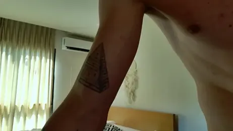 Cryptikov webcam model stream image