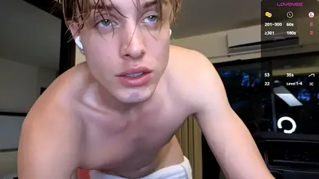 Cryptikov webcam stripchat model stream image