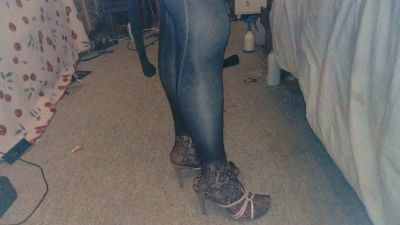 Donnyj webcam model stream image