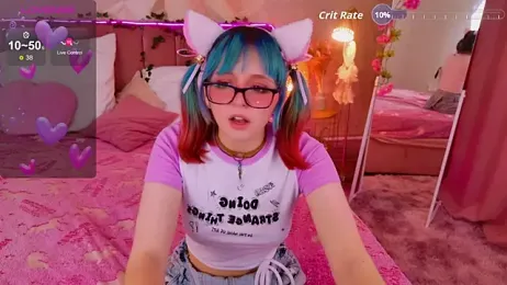 CoralineYoung webcam model stream image