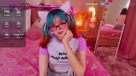 CoralineYoung webcam model stream image