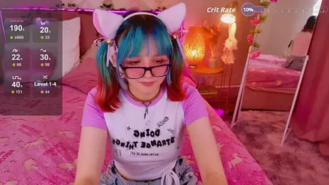 CoralineYoung webcam model stream image
