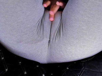 Kira-Kell webcam model stream image
