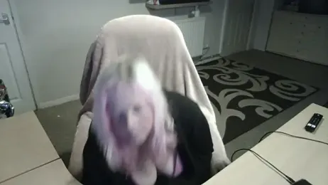 chubby_british_blonde_uk webcam model stream image