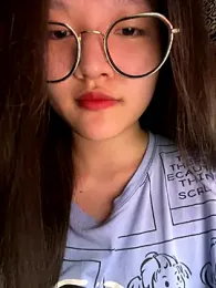 Krixxi22 webcam stripchat model stream image