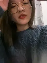 Krixxi22 webcam model stream image