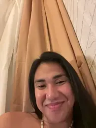 magnificent_kitana webcam model stream image