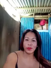 yummytitsxxx168 webcam model stream image