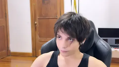 SasukeUhchiaa webcam stripchat model stream image