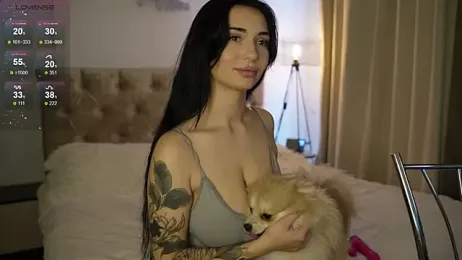 LindaWarners webcam model stream image