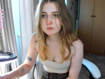 kikiiimorazzz webcam model stream image