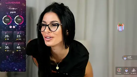 EvaAmanti webcam stripchat model stream image