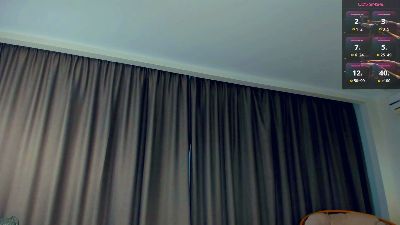 SusannTien webcam model stream image