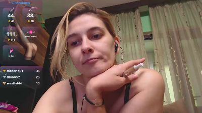 lovingfeetheels webcam model stream image