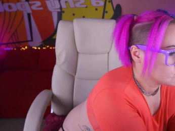 MiaVixenn webcam model stream image