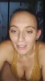 Mileepecas webcam model stream image