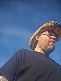 Geaux_Again webcam model stream image