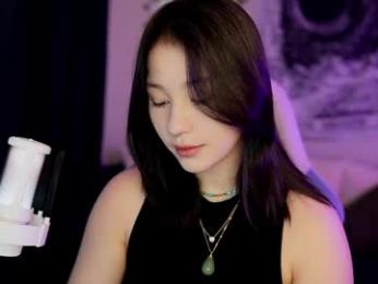 traharaaa webcam model stream image