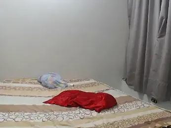 SaraStoneCute webcam model stream image