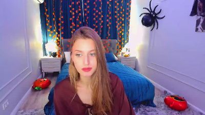 AutumLove webcam model stream image