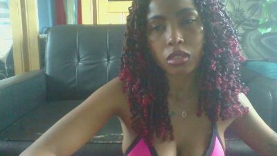 Gyalemasquee webcam model stream image