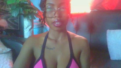 Gyalemasquee webcam model stream image