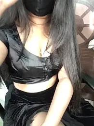 Idhika-Paul webcam model stream image